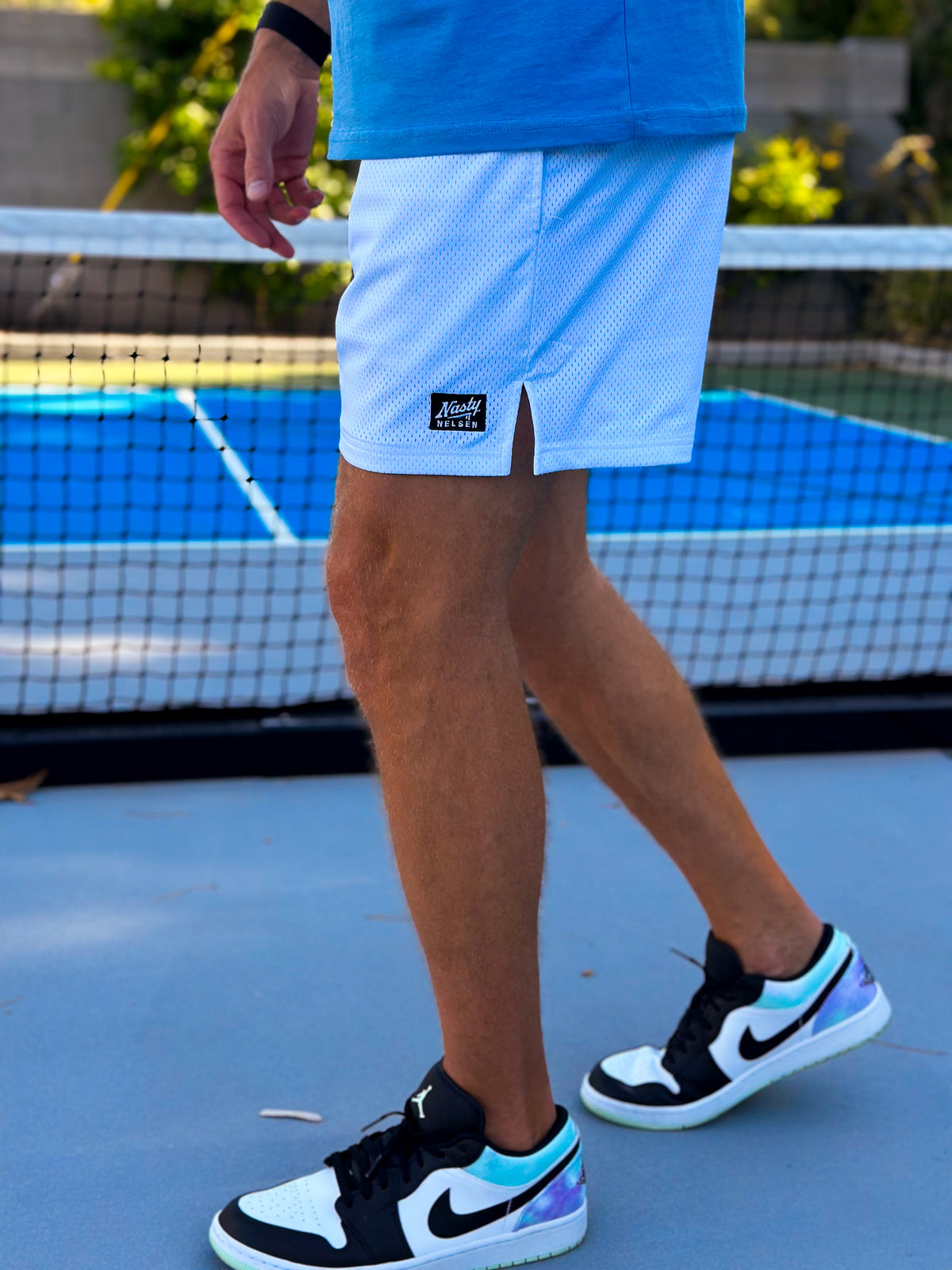 Performance Mesh Short - White